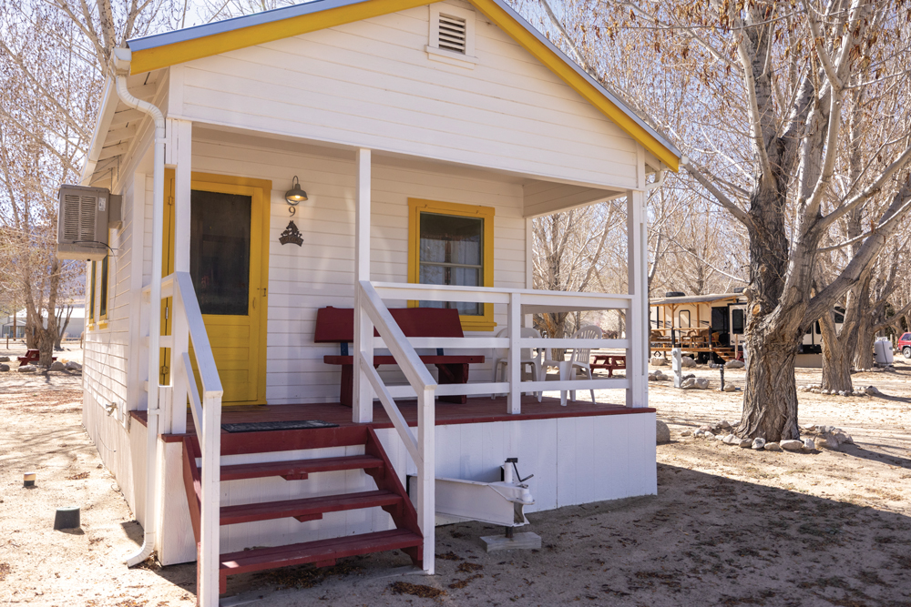 Exterior of cabin 9 at Wagon Wheels RV Park.