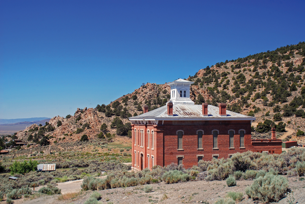 Belmont Courthouse. 